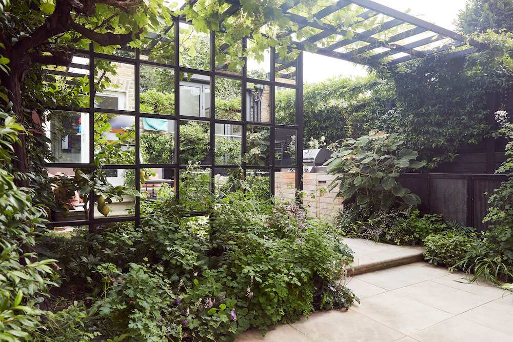 Chelsea Garden Pergola