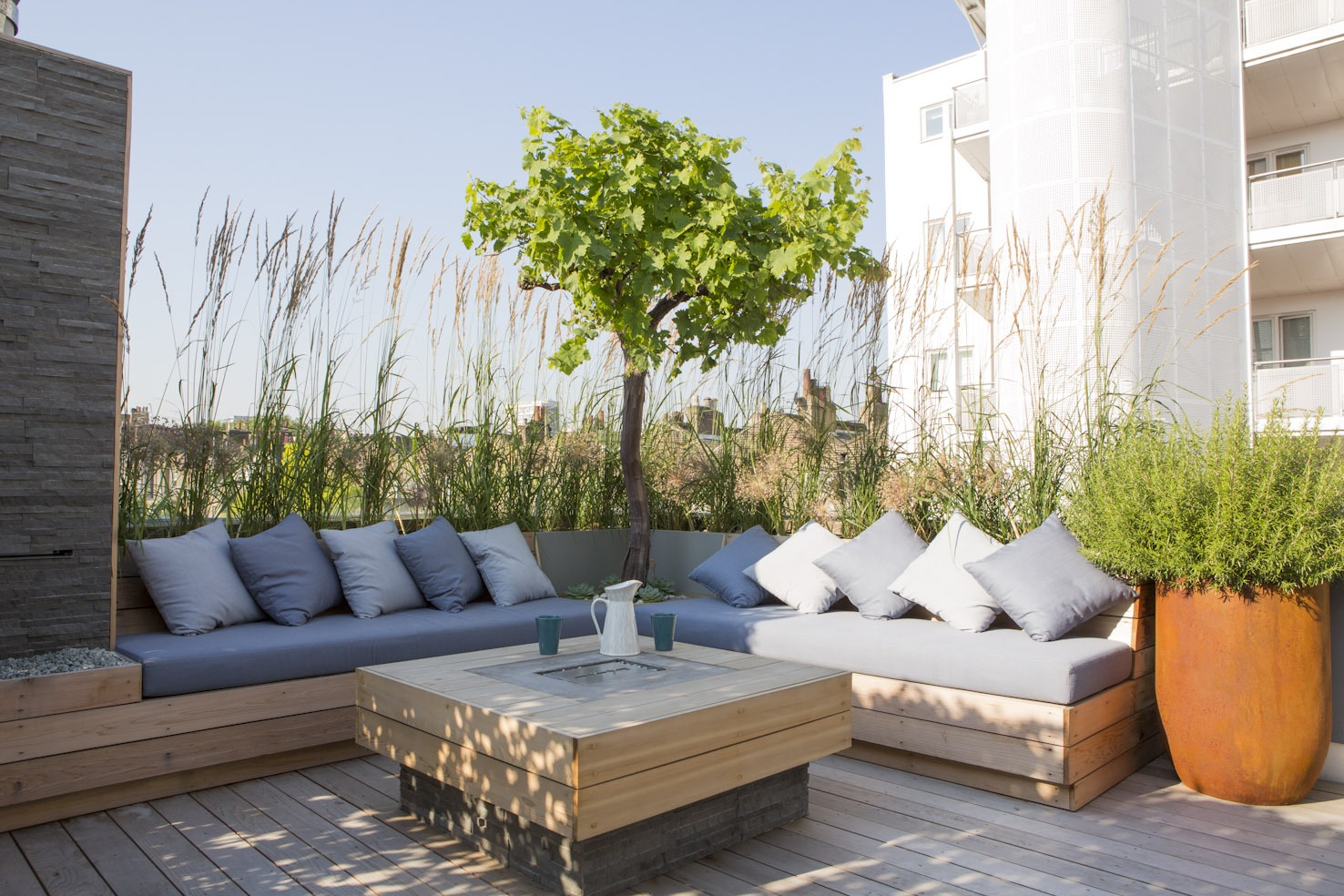 corner seating in garden