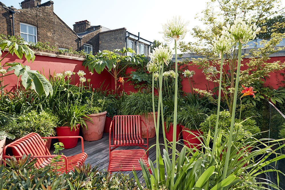 an example of How to design a garden for small spaces